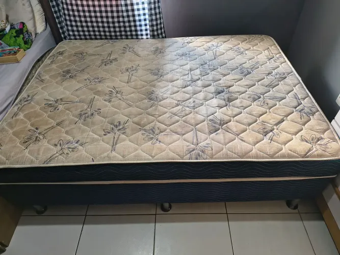 Cama box de casal conjugada 
