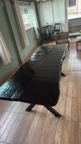 Mesa grande rústica de madeira maciça (Dura a vida toda)