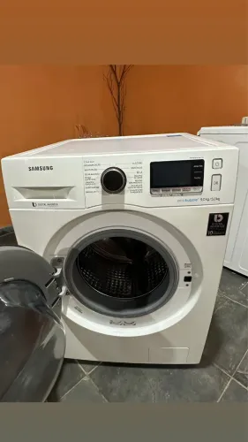 Lava e seca Samsung