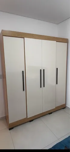 Guarda roupa casal