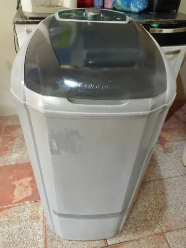 Vendendo essa Colormaq de 10kg 