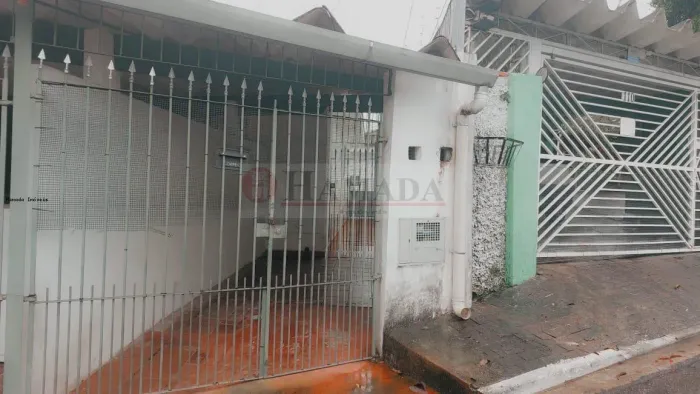 Casa 1 dormitório para Locação em São Paulo, Rio Bonito, 1 dormitório, 1 banheiro, 1 vaga