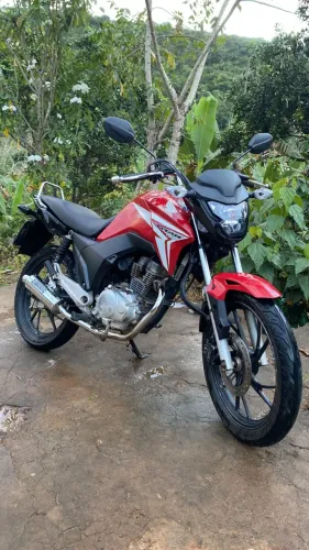 Honda titan 150 ano 2015 pura