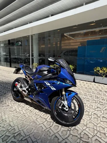 BMW S1000RR IMPECÁVEL / AZUL PORTIMÃO 