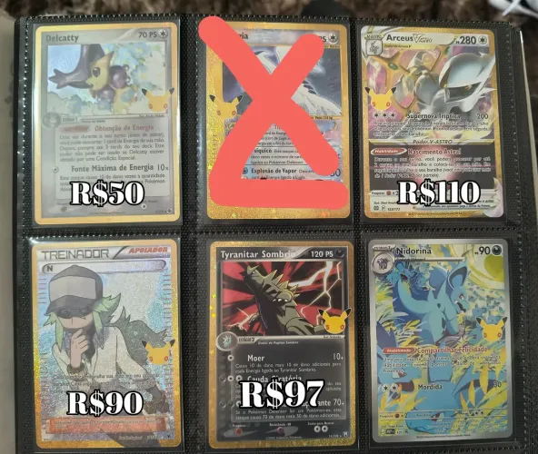 Lote 4 cartas douradas pokémon 30 anos (Delcatty, N, Arceus, Tyranitar)