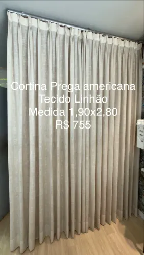 Cortina de linho pregas