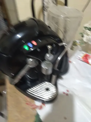 Cafeteira 3 corações cápsula s06hs
