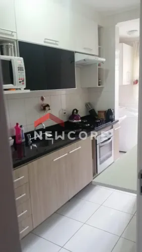 Apartamento em Rua Graciano Soares de Araújo - Jardim Central - Cotia/SP