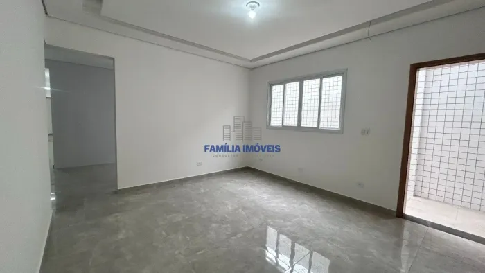 Casa térrea venda 3 suítes 2 vagas churrasqueira Piscina Emabré Santos/SP