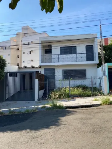Comercial Casa em São José do Rio Preto