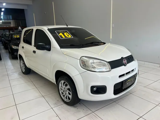 Fiat Uno Attractive 1.0 EVO Fire Flex 8V 5P 2016