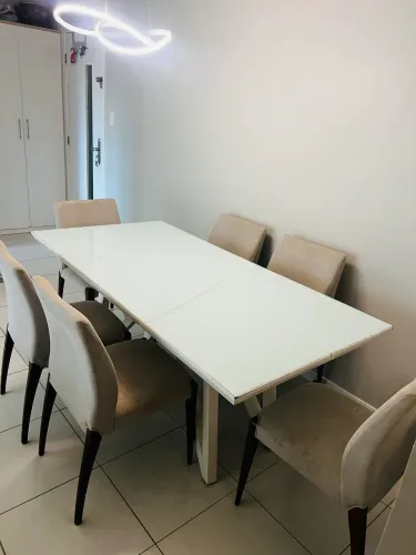 Mesa Com 6 Cadeiras 