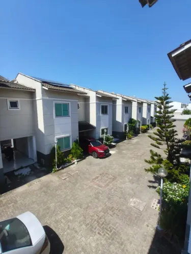 Imóvel para venda tem 90 metros quadrados com 3 quartos em Itaperi - Fortaleza - CE