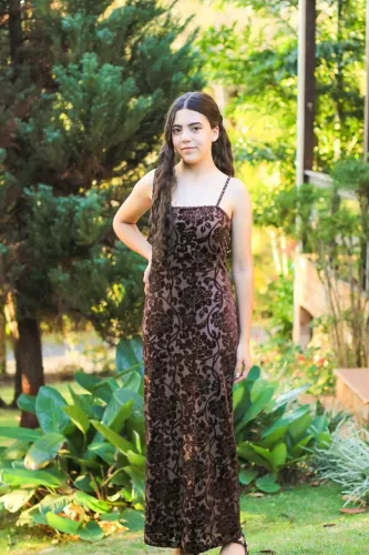 Vestido de gala marrom tamanho P