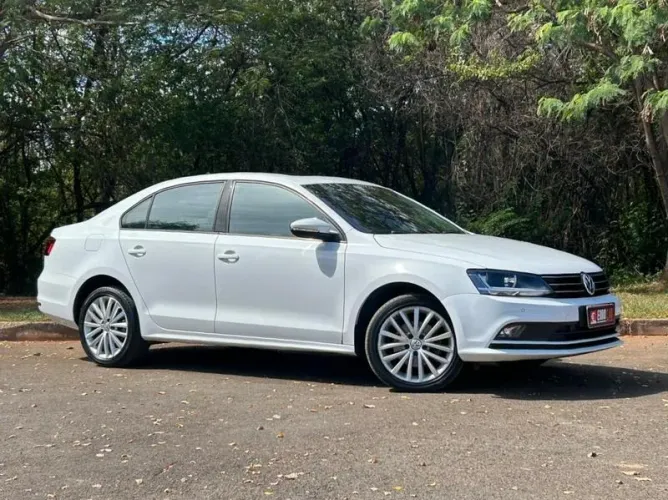 Volkswagen Jetta 250 TSI 1.4 Flex 16V Aut. 2018