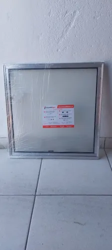 PROMOÇÃO Basculante ideal banheiro 60x60 novo R$ 95,00
