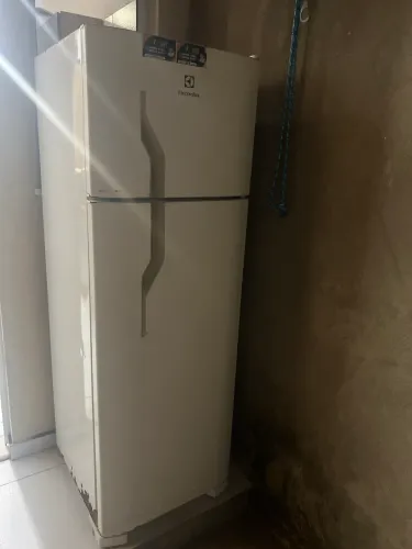 Vendo Geladeira usada