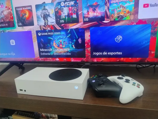 Xbox Series S + 2 Controles Originais com TMR