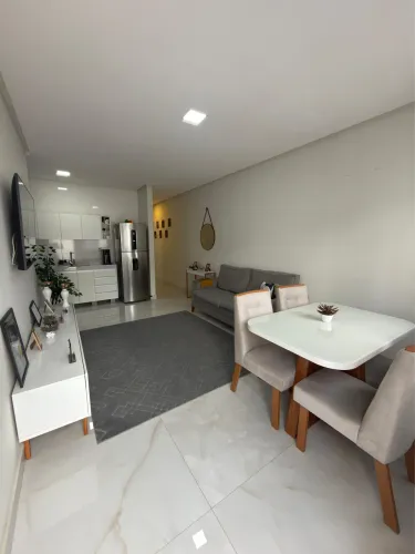 L.A Casa Linear com piscina 