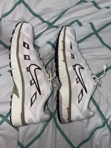 NIKE P-6000