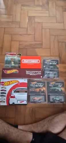 Mega Lote Hot Wheels Premium (Elite 64, Boxes JDM e Exotic Envy) - Novos!