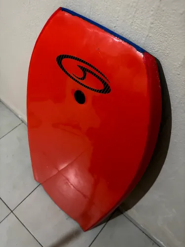 Vendo prancha de bodyboard Gênesis
