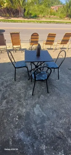 Jogo de mesa em junco