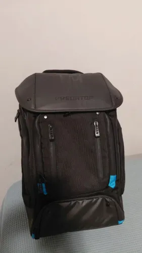 Mochila Acer Predator MultiFuncional Premium Resistente à água p/ notebook 17.3? cap. 37 L
