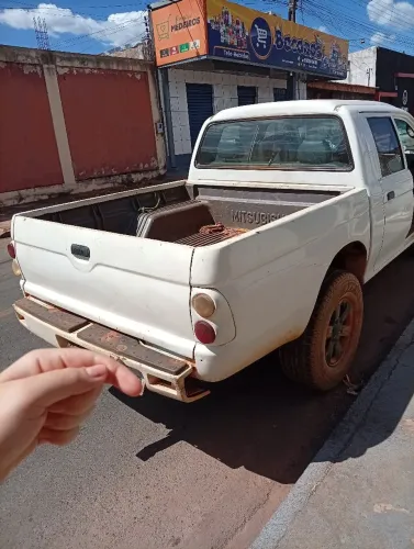 Faço mudanças, preços baixos a combinar.