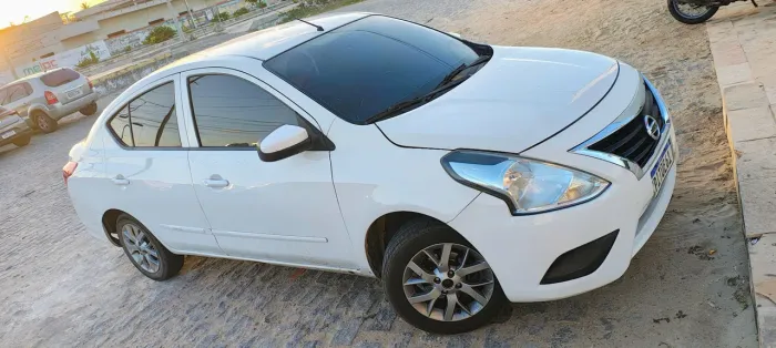 Nissan Versa S 1.0 12V Flexstart 4P Mec. 2017
