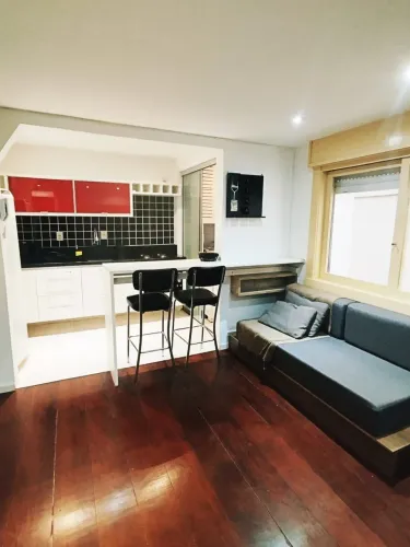 Apartamento 1 dormitório no Centro Histórico de Porto Alegre mobiliado e pronto para mora