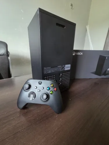 Xbox Series X 1Tb com Controle Original