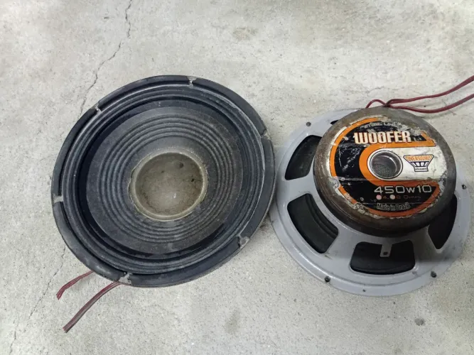 Peças de som automotivo 