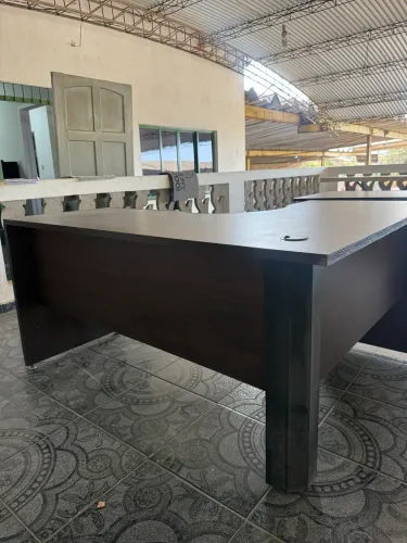 Mesa em Madeira