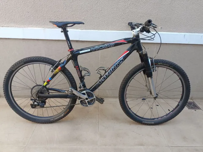 Bike MTB Hutchinson Vicini V.Works HM Carbon - Shimano XTR