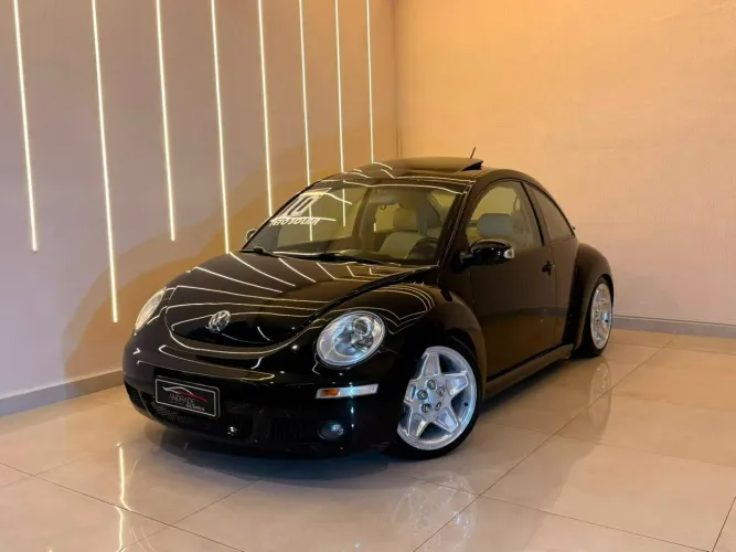 Volkswagen New Beetle 2.0 MI Mec./aut. 2010