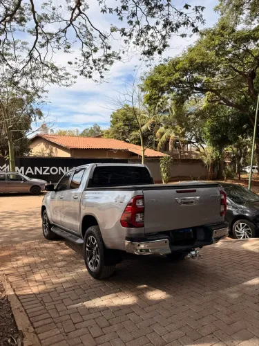 Toyota Hilux CD SRX 4X4 2.8 TDI 16V Diesel Aut. 2023