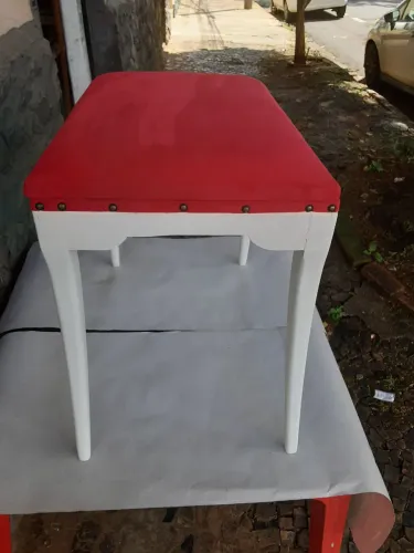 BANQUETAS DE MADEIRA