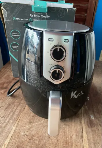 Air Fryer semi nova. ENTREGO