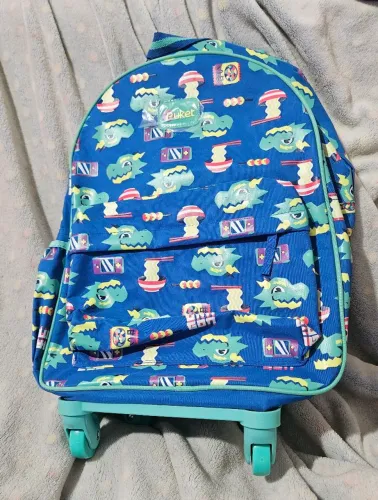 Kit Mochila Com Rodinhas E Lancheira Dragão Street Puket
