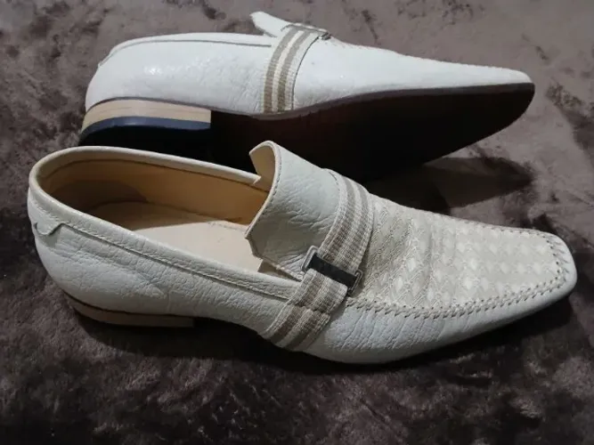 Sapato italiano Social Club couro fosco Nº 39