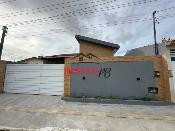 Casa solta no bairro de Paratibe com 3 quartos sendo 1 suíte