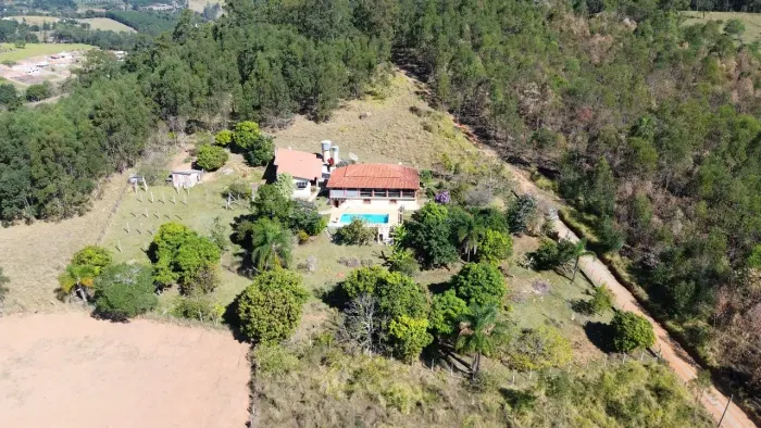 Chácara com escritura e vista maravilhosa à venda em Pedra Bela/SP
