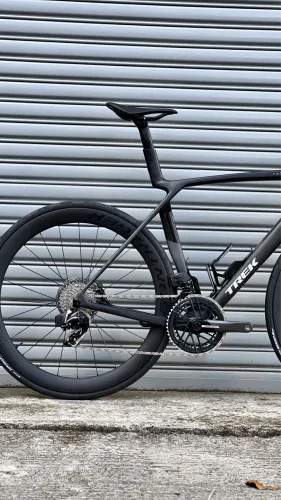 Speed Trek Madone SLR 7 AXS Carbon Ge8