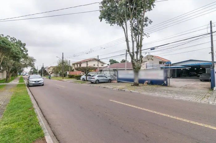 Barracão para venda com 320 metros quadrados em Uberaba - Curitiba - PR