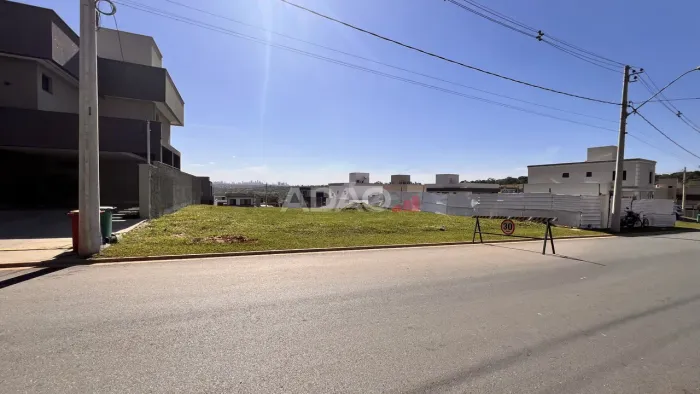 Lote Jardins Capri 275m² - O melhor lote do Condomínio. Vista para Goiânia