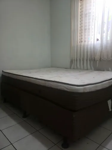 Cama de casal box