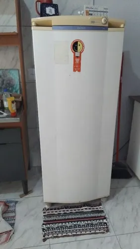 Geladeira Usada em excelente estado.