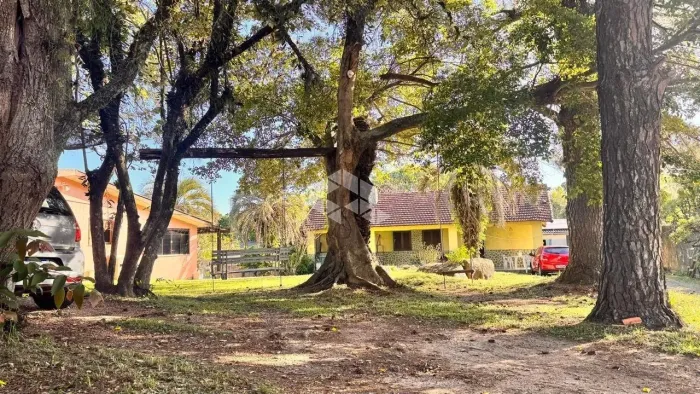 Terreno à venda de 30x 70m no bairro lomba do pinheiro na avenida João de Oliveira Remiao 
