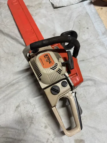 Moto serra paralela a Stihl MS 382
